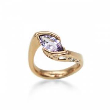 Kunlun Peach Sapphire & Diamond Ring