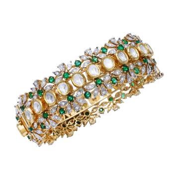 Zarnard Emerald and Polki Diamond Bangle