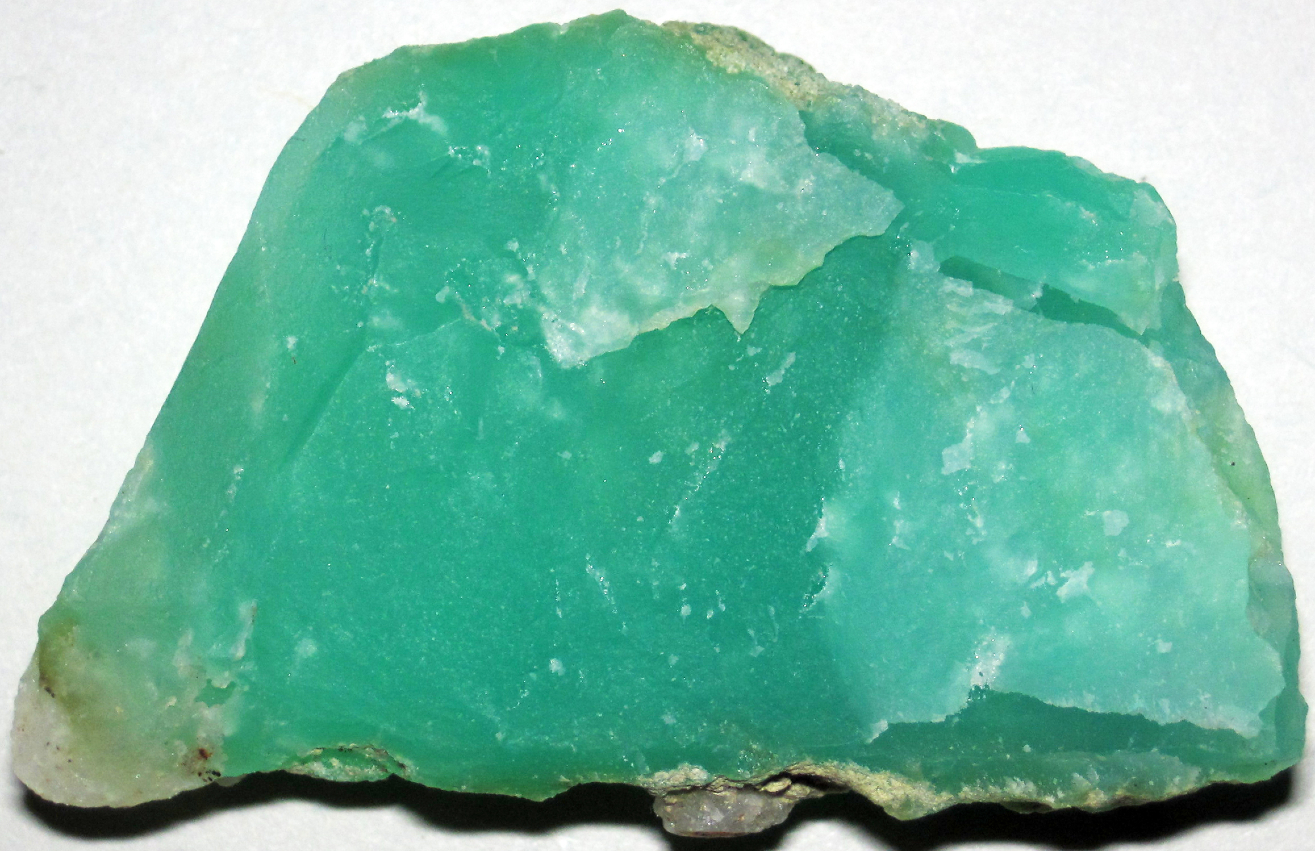 3-Things-to-Know-About-Buying-a-Chrysoprase-gemstone-ROUGH