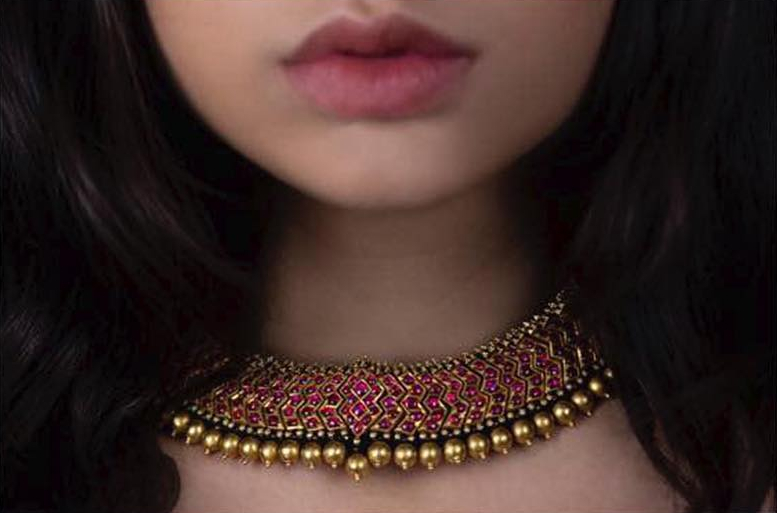 Indian-jewellery-designs-inspired-by-Persia-MODEL-NECKLACE